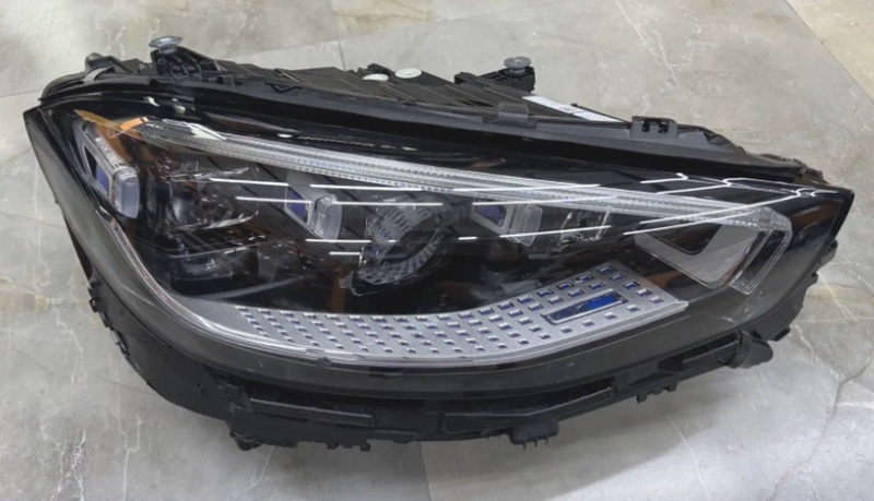 Передняя Фара на Mercedes-Benz W223